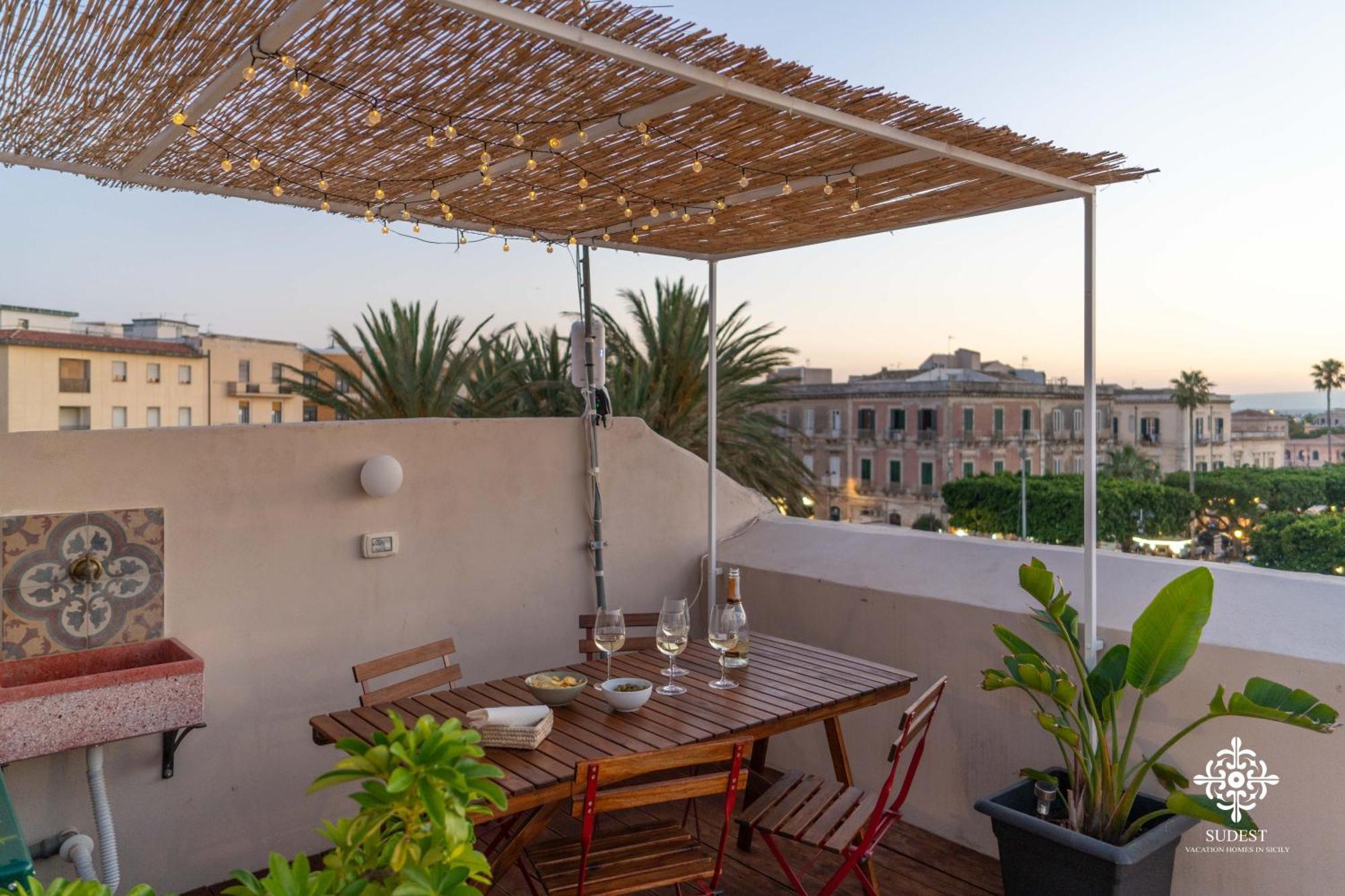 La Terrazza Sull'Antico Mercato Di Ortigia Syracuse Exterior foto